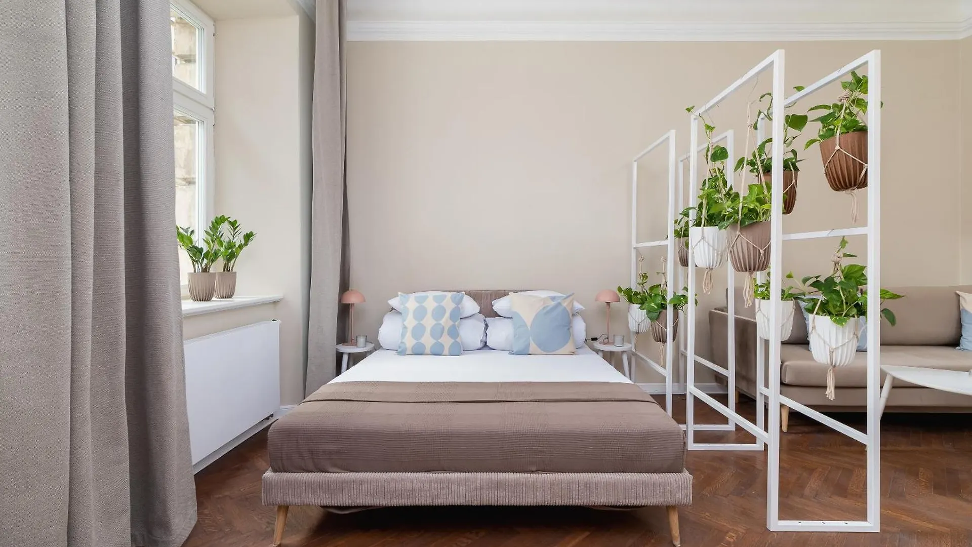 3-Bedroom Apartment - Rejtana 10 Krakow